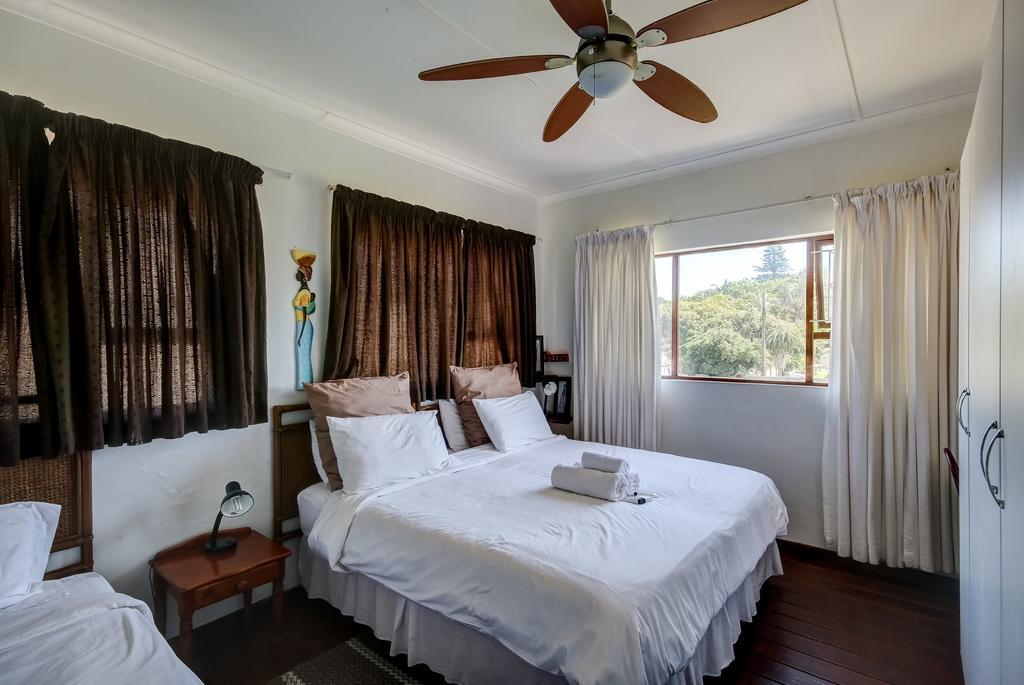Khaya La Manzi Guest Lodge Hibberdene Esterno foto